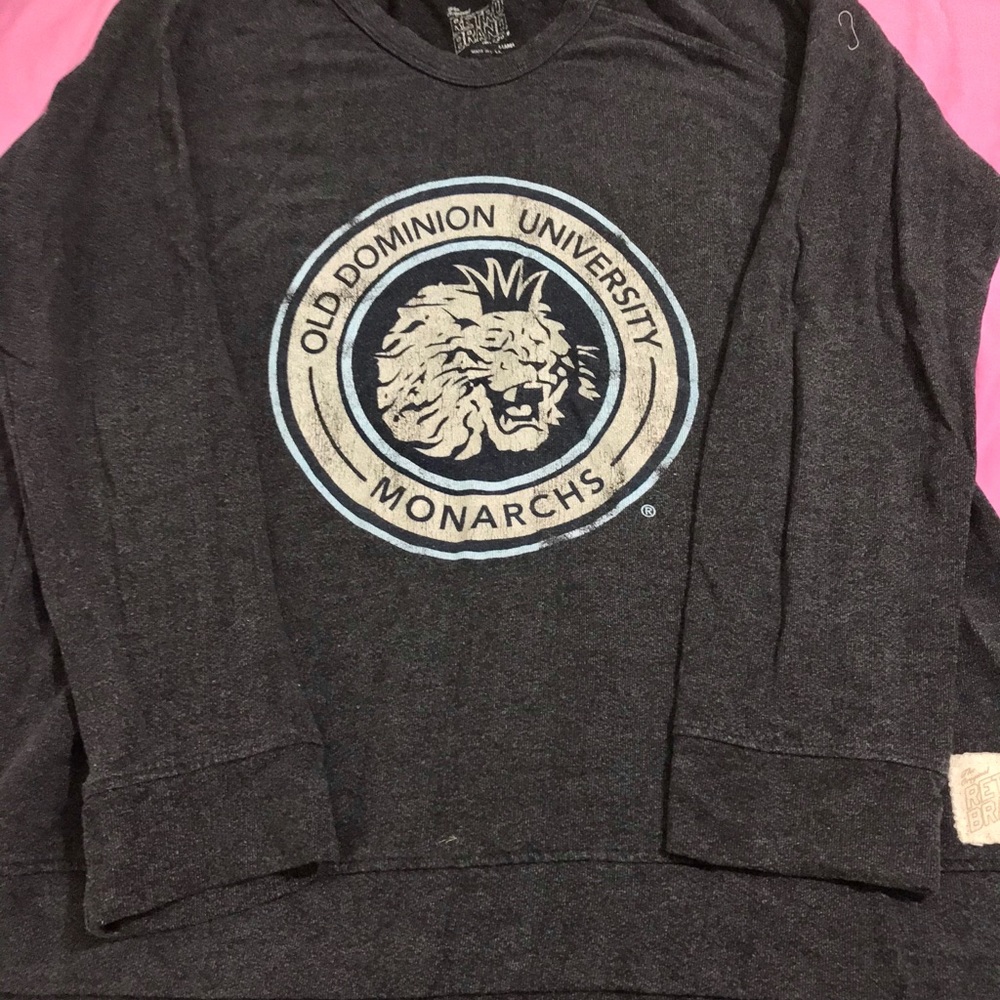 Soft vintage wash ODU Monarchs Sweatshirt 🦁
